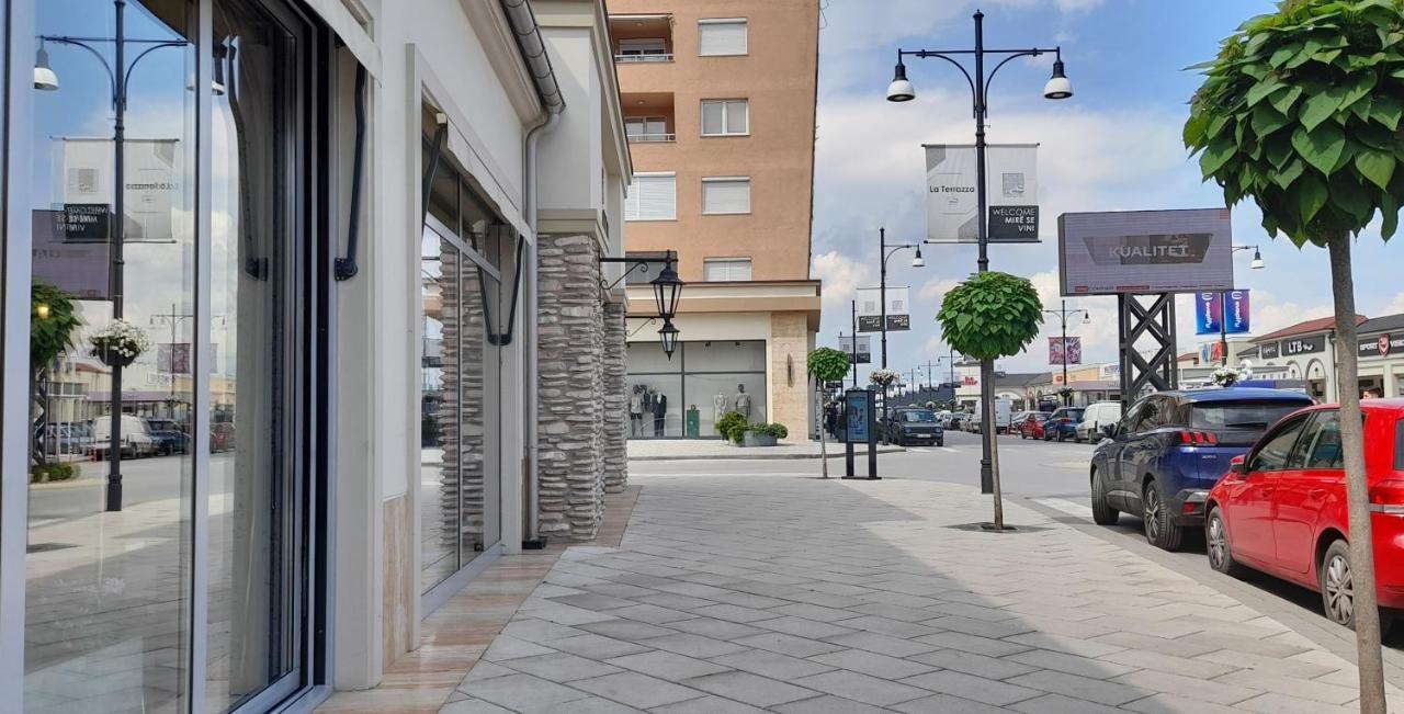 Value Living Apartment Ferizaj Kültér fotó