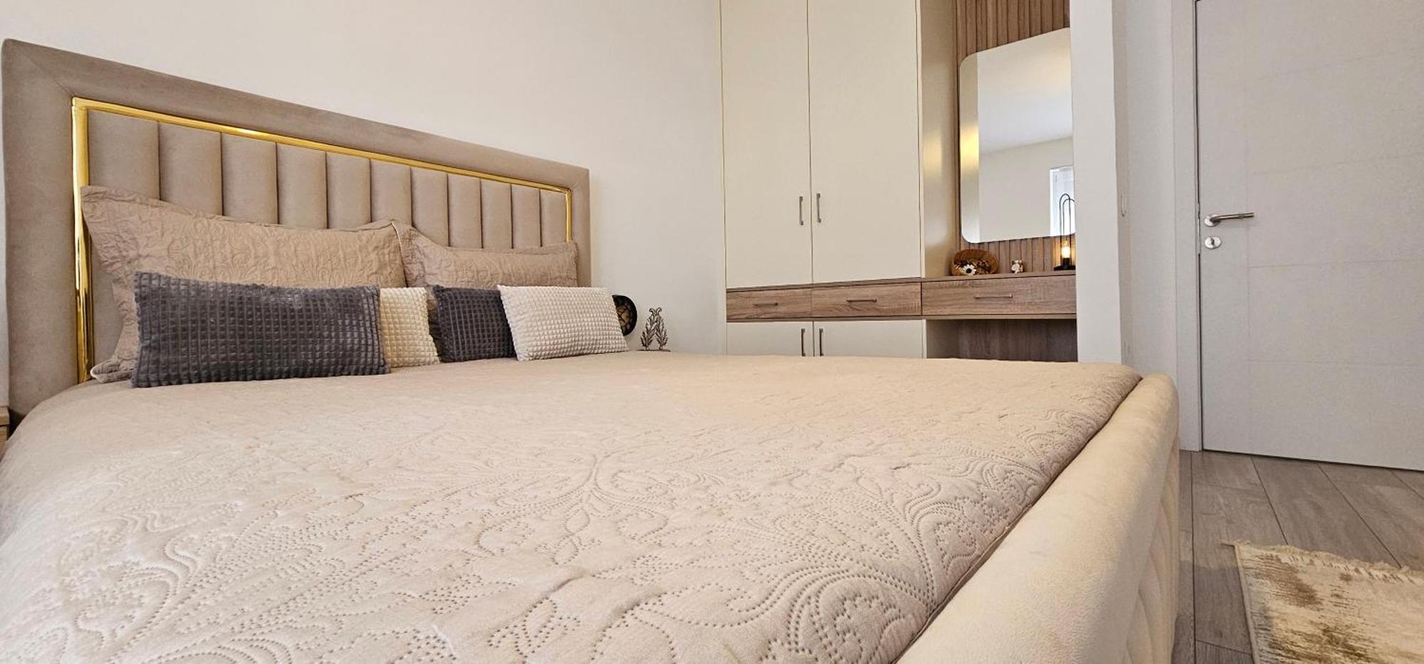 Value Living Apartment Ferizaj Kültér fotó