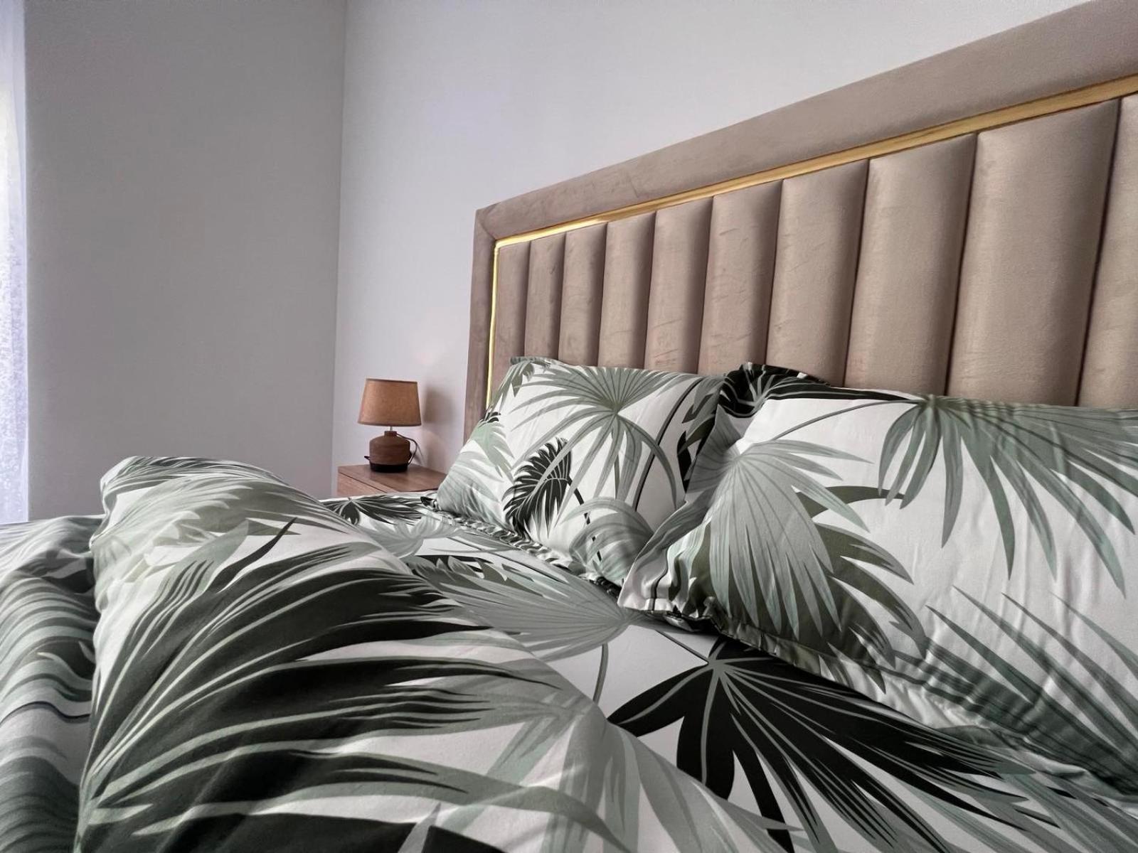 Value Living Apartment Ferizaj Kültér fotó