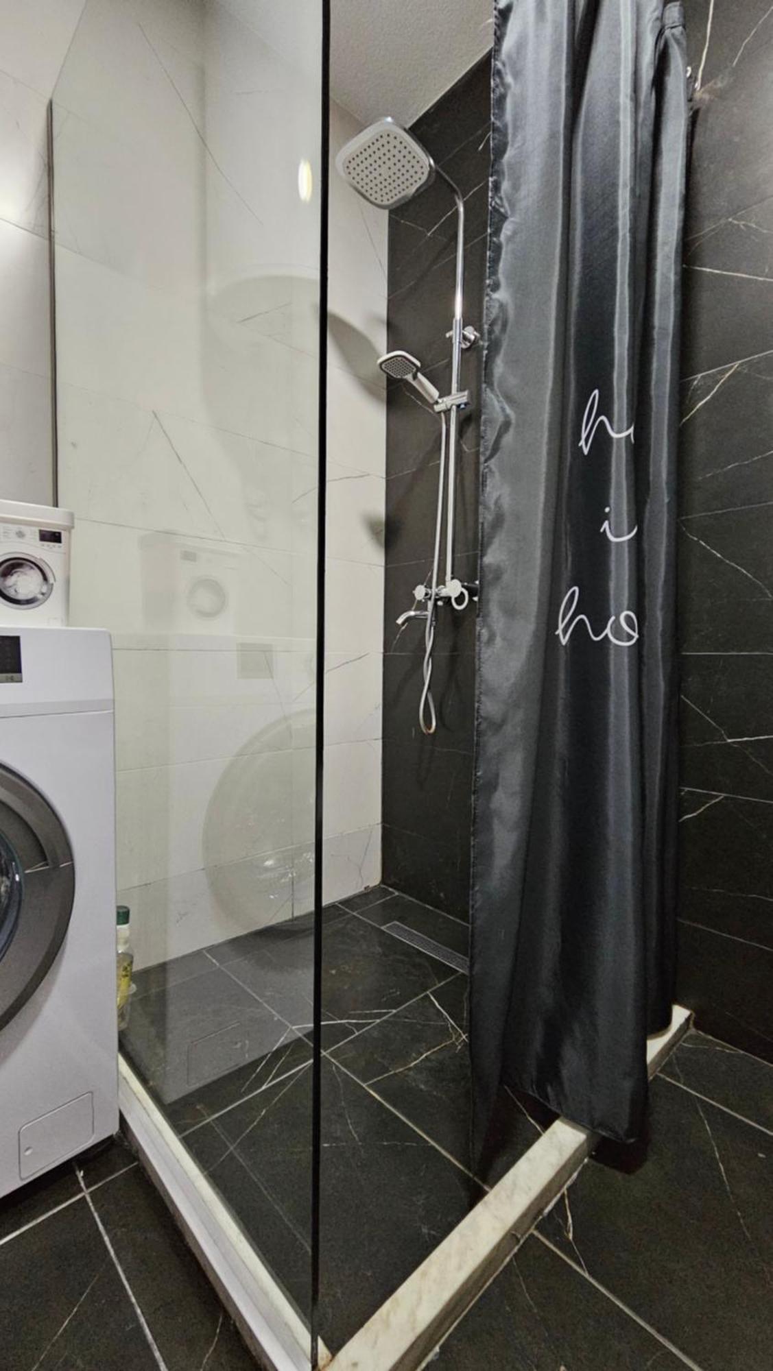 Value Living Apartment Ferizaj Kültér fotó