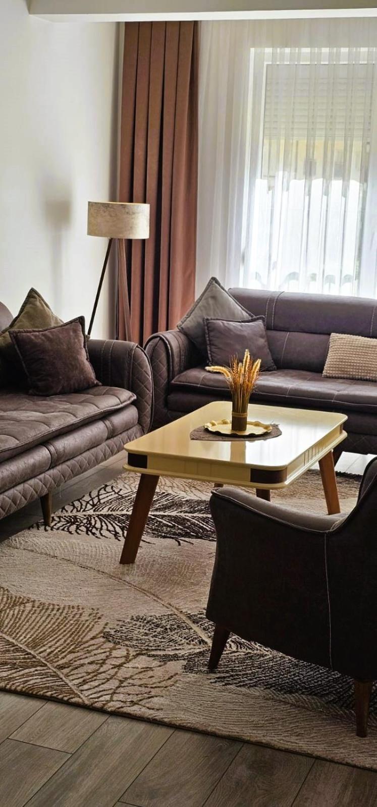 Value Living Apartment Ferizaj Kültér fotó